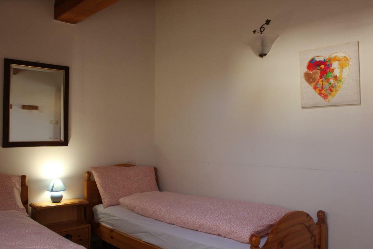 Casa Luisa Lägenhet Bardolino Exteriör bild
